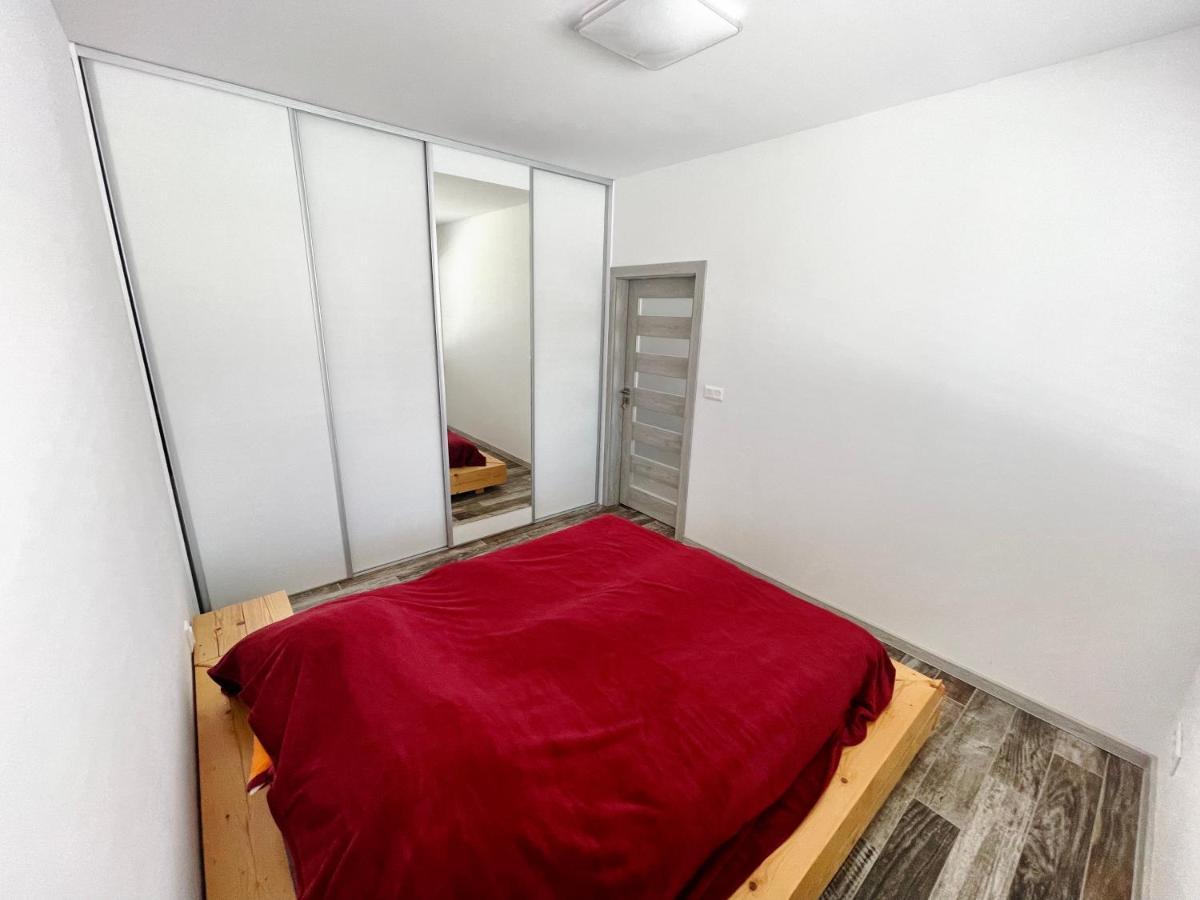 Patrik Apartments Lipótszentmiklós Kültér fotó